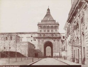 "Porta Nueva" in Palermo auf Sizilien