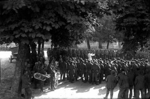 Frankreich, Militärmesse deutscher Soldaten