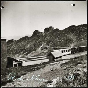 Rochers-de-Naye. Bergstation der Zahnradbahn