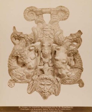 Thürklopfer von Bronceguss. Italien. Arbeit des 16. Jahrhunderts.