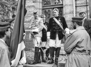 175. Jahrestag des Wartburgfestes der deutschen Burschenschaften, gefeiert auf der Wartburg. Die Wartburg ist eine Burg in Thüringen, über der Stadt Eisenach am nordwestlichen Ende des Thüringer Waldes