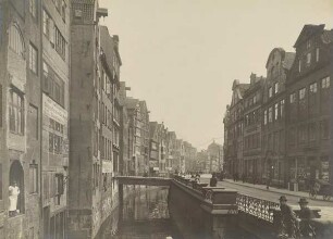 Hamburg, Hopfensack und Reichenstraßenfleet nach Osten