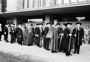 Freiburg: Universität Freiburg, Rektoratsübergabe und Immatrikulation, Auszug des Lehrkörpers