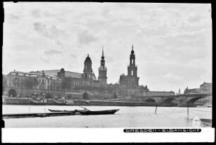 Dresden, Elbansicht mit Katholischer Hofkirche und Augustusbrücke