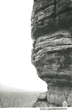Sächsische Schweiz, Affensteine. Bloßstock. Seilschaft Paul Illmer / Rudolf Häntzschel in der Westwand (VIIb)