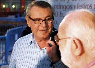 Miloš Forman - What Doesn't Kill You (2016) - Trailer