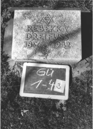Grabstein GU/1/42