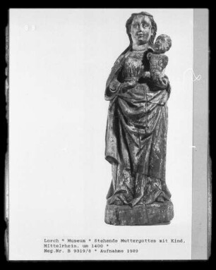 Stehende Muttergottes mit Kind