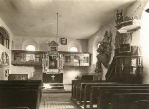 Pritzen, Dorfkirche, Inneres nach Osten