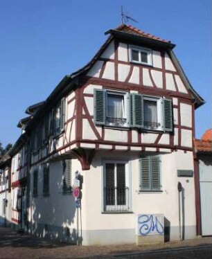 Mischbau; Dieburg, Steinstraße 10
