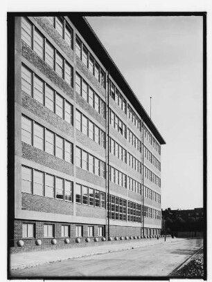 Schule Wiesendamm (Hamburg-Winterhude): Teilansicht : SchumacherWV Nr. 275