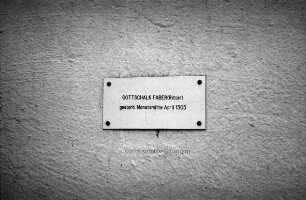 Matthias-Claudius-Kirche: Abtsgrabplatten: Beschriftung für Gottschalk Faber