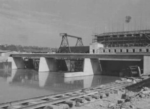 Baustelle Staustufe Hessigheim/Neckar