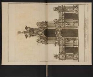 Grand Portail Du Nouveau Chateau Entre Les Deux Cotes De La Galerie