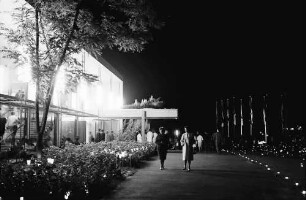 Bad Krozingen: Kurhaus bei Festbeleuchtung