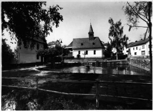 Brandweiher; Schöffengrund, Usinger Straße (bei Nr. 8)