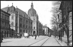 Budapest. Kunstgewerbe-Museum, Üllöi út (1896) : Budapest. Ungarische Museum für Kunstgewerbe (1893-1896; Ödön Lechner, Gyula Pártos)