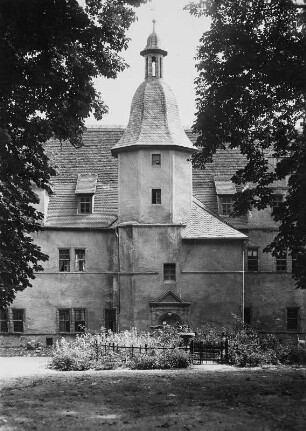 Dornburg. Renaissance-Schloss der Dornburger Schlösser