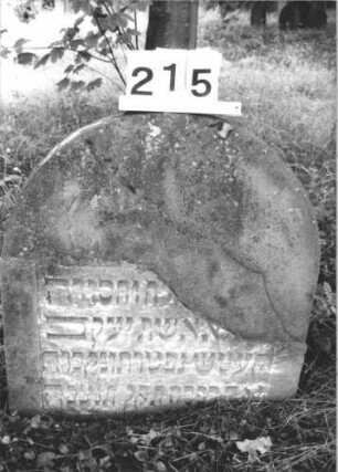 Grabstein 215