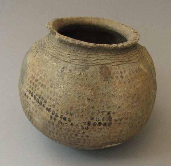 Clay vessel