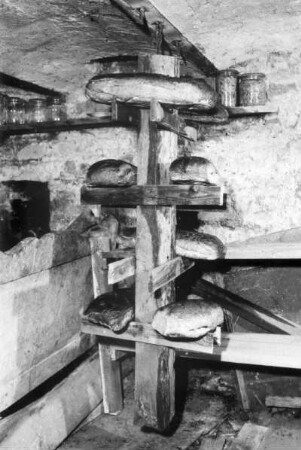 Brot auf Brotgestell