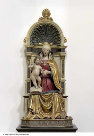 Thronende Madonna