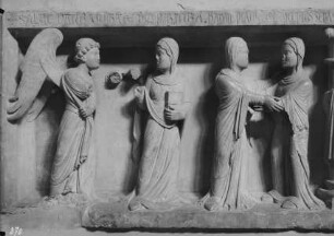 Architrav mit Szenen der Geburt Christi — Verkündigung und Visitatio