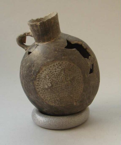 Clay vessel