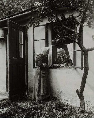 Nachbarinnen