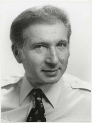 Satanowski, Robert