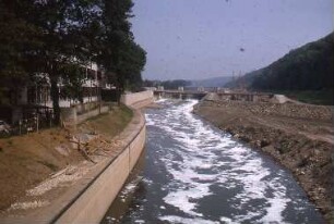 Esslingen, rechte Ufermauer, flussaufwärts