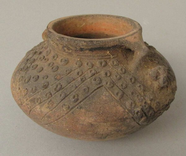 Clay vessel