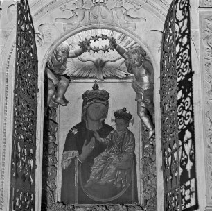 Altar mit byzantinisierender Ikone