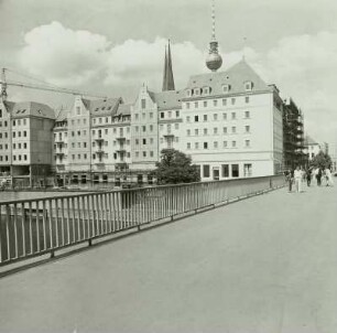 Uferbebauung, Berlin