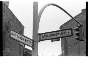Kleinbildnegativ: Reichenberger Straße, 1975