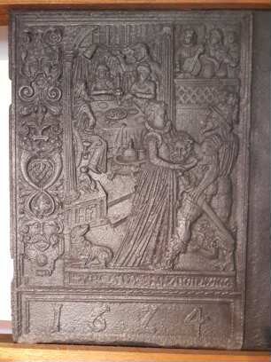 Ofenplatte, Darstellung: Herodias erhält den Kopf von Johannes dem Täufer