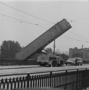 Brückenprüfgerät, Dresden, 1990