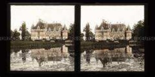 Blick über Park mit Teich zum Schloss Azay-le-Rideau