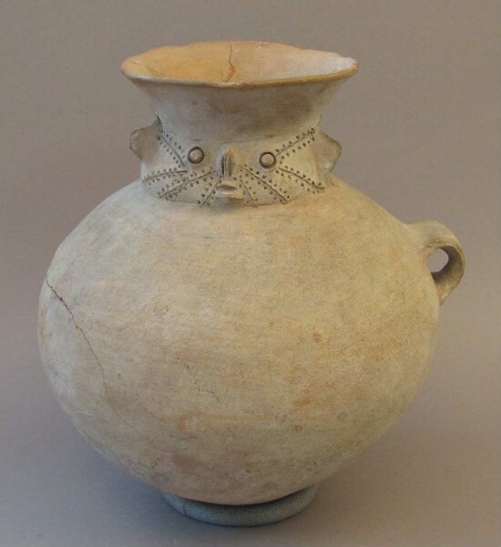 Clay vessel