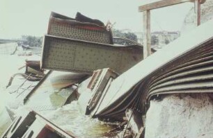 Reichsbrücke Wien, echte Ketten-Hänge-Brücke
