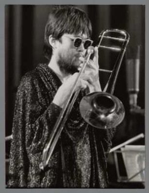 Haruki Sato : Portrait des Trompeters Haruki Sato bei der Jazzbühne Berlin im Friedrichstadt-Palast Berlin