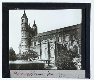 Worms, Dom : Außenansicht von SO