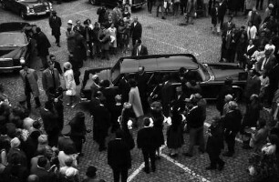 Freiburg: Ankunft vor dem Rathausplatz, von oben