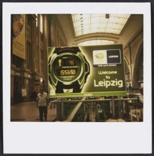 FIFA-Uhr am Leipziger Hauptbahnhof