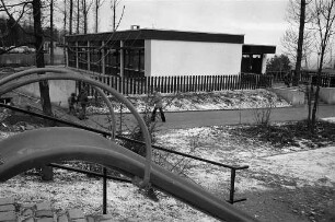 Einweihung eines ökumenischen Gemeindezentrums mit interkonfessionellem Kindergarten in der Bergwaldsiedlung