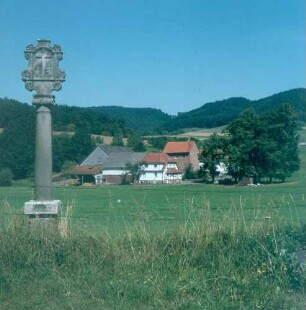 Bildstock im Tal der Nüst