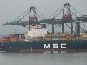 Harwich - Containerhafen : Aufgenommen im Containerhafen von Harwich am 23. November 2004