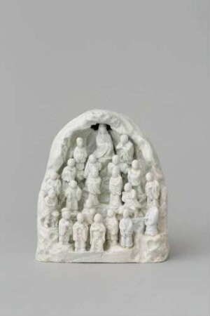 Grotte mit buddhistischen Heiligen