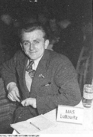 Radibor, Luttowitz. Maschinenausleihstation (MAS) Luttowitz, März 1950