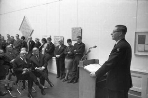 Ausstellung der holländischen Künstlergruppe "De Stijl" im Badischen Kunstverein.